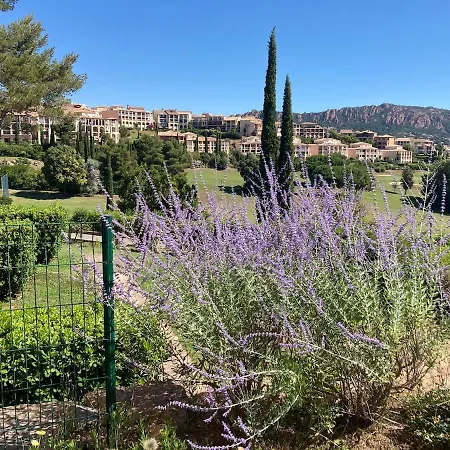 Le Cocon Du Hameau Rdj Cloture Cap Esterel Apartment *