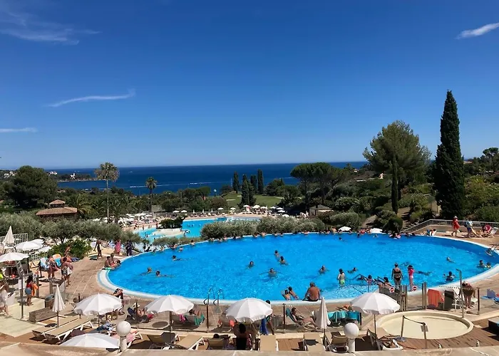 Le Cocon Du Hameau Rdj Cloturé Cap Esterel Apartamento *